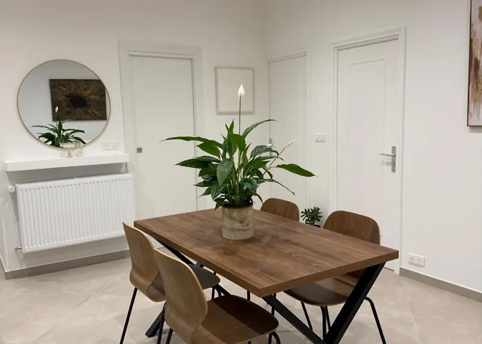 - 6 Personnes - 3 Lits - 3 Pieces - Parking ! *